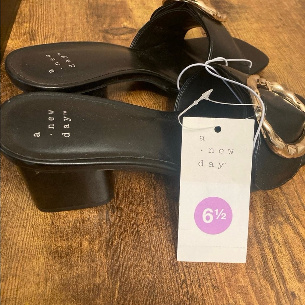 Women's Diana Buckle Mule Heels - A New Day Size 6.5 New - Picture 5 of 5
